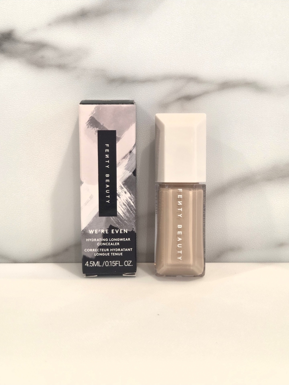FENTY BEAUTY We're Even Hydrating Longwear Concealer In Light/Medium 190W - NIB